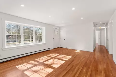 10 Dinahs Way, Wareham, MA 02571 photo 3