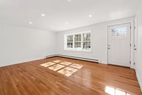 10 Dinahs Way, Wareham, MA 02571 photo 5