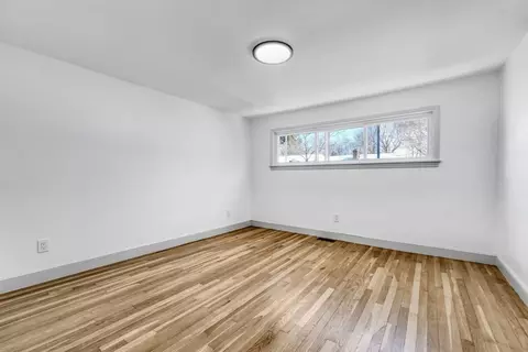 Bedroom - 6 Spring Ln, Saugus, MA 01906 photo 1 of 9