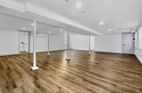 Other - 6 Spring Ln, Saugus, MA 01906 photo 2 of 5