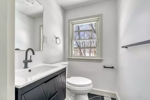 Bath - 6 Spring Ln, Saugus, MA 01906 photo 4 of 5