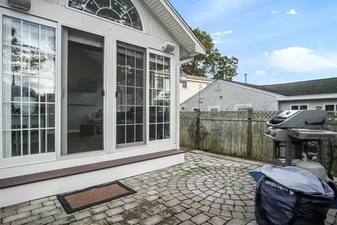 77 Circuit Ave, Wareham, MA 02571 photo 5