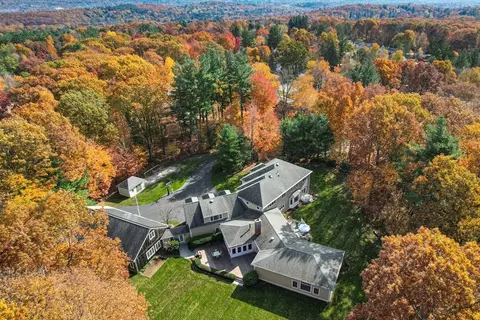 78 Carter Rd, Worcester, MA 01609