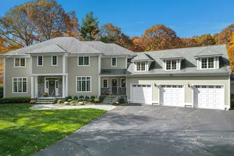 78 Carter Rd, Worcester, MA 01609 photo 2