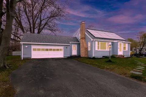47 Center Ave, Rockland, MA 02370