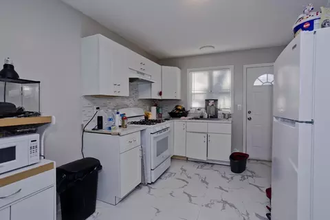 54-56 Suffolk St, Springfield, MA 01109 photo 32