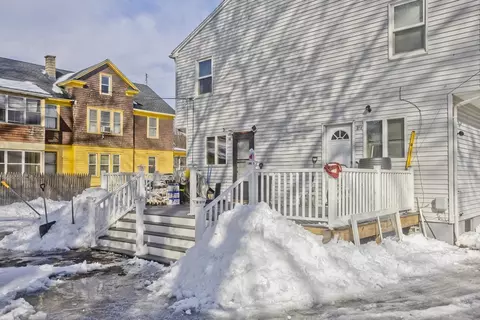 54-56 Suffolk St, Springfield, MA 01109 photo 6