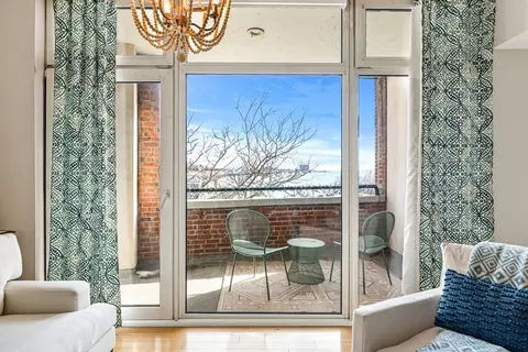 300 Commercial St #303, Boston, MA 02109