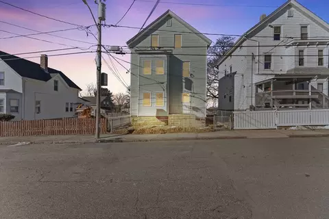 45 Garfield St, Fall River, MA 02721 photo 2