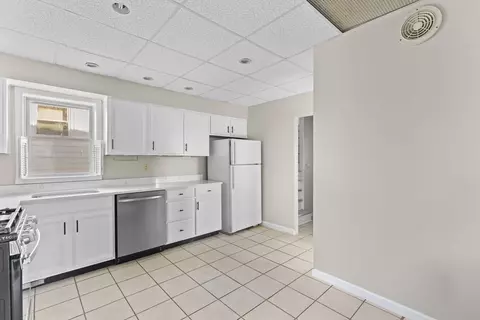 45 Garfield St, Fall River, MA 02721 photo 21