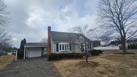 41 Barrett St, Ludlow, MA 01056
