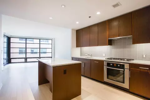 580 Washington St #304, Boston, MA 02111
