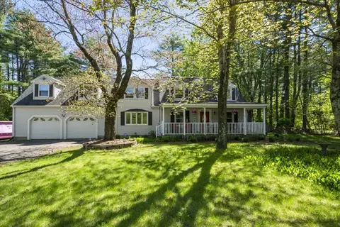 72 Stony Hill Rd, Hampden, MA 01036