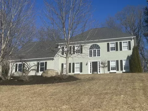 84 Jefferson Rd, Franklin, MA 02038