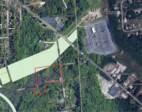 26 Alger St, Brockton, MA 02302