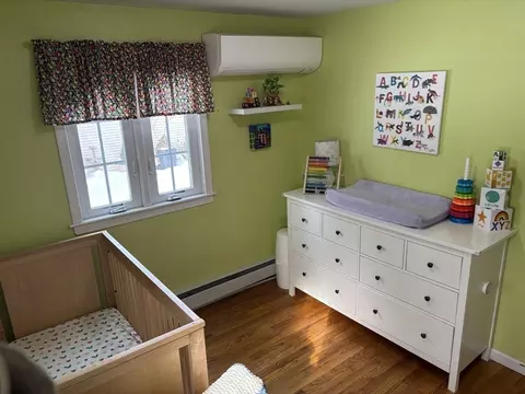 33 Brewster St, Springfield, MA 01119 photo 21