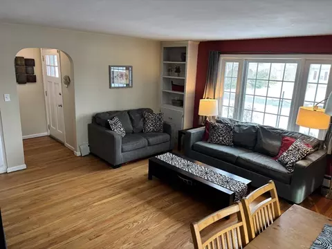 33 Brewster St, Springfield, MA 01119 photo 17