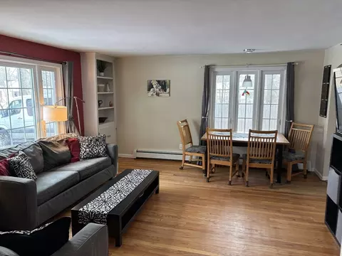 33 Brewster St, Springfield, MA 01119 photo 18