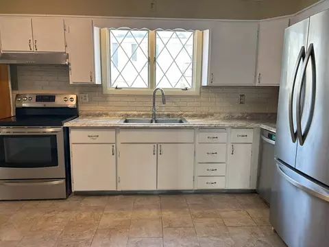 38 Sunset Rd, Gardner, MA 01440 photo 3
