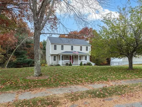 Exterior - 76 Elyse Rd, Mansfield, MA 02048 photo 3 of 8