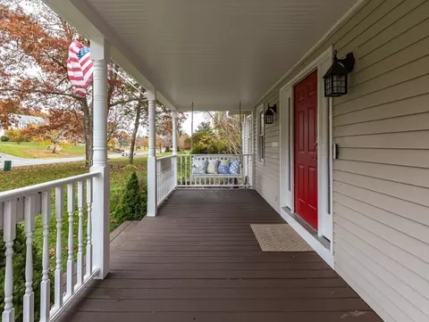 Exterior - 76 Elyse Rd, Mansfield, MA 02048 photo 4 of 8