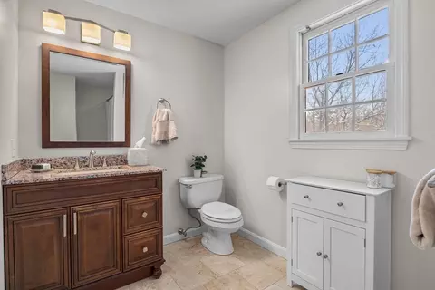 Bath - 76 Elyse Rd, Mansfield, MA 02048 photo 2 of 3
