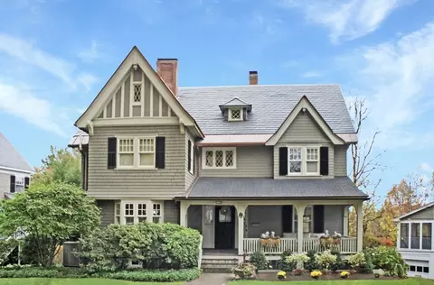 5 Pine St, Winchester, MA 01890