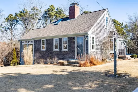 149 Uncle Venies Rd, Harwich, MA 02645
