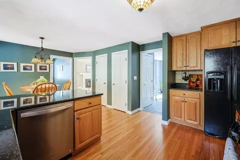120 David Rd, Franklin, MA 02038 photo 9