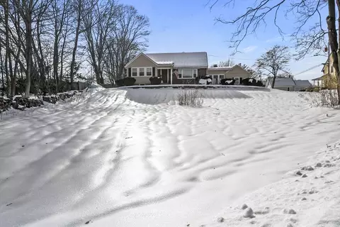 38 Mason St, Hudson, MA 01749