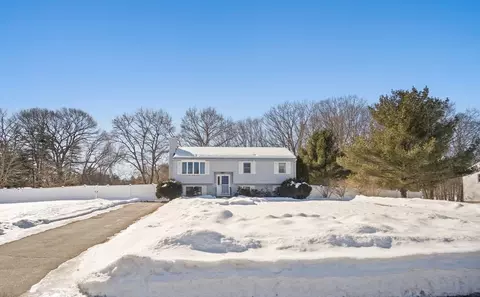 29 Powdermill Rd, Haverhill, MA 01830