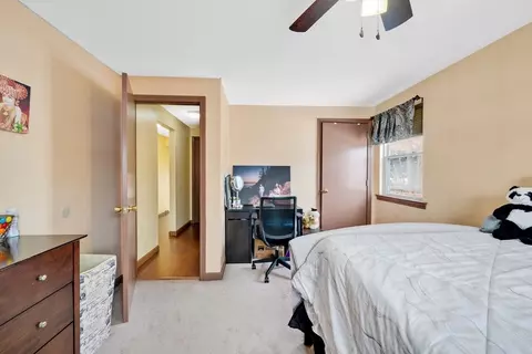 102 Starling Rd, Springfield, MA 01119 photo 19