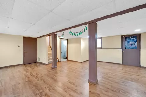102 Starling Rd, Springfield, MA 01119 photo 14
