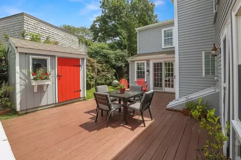 46 Gregory St, Marblehead, MA 01945 photo 24