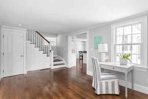 46 Gregory St, Marblehead, MA 01945 photo 10