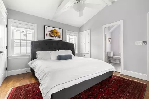46 Gregory St, Marblehead, MA 01945 photo 16