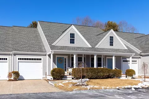 100 Lincoln St #8, Duxbury, MA 02332