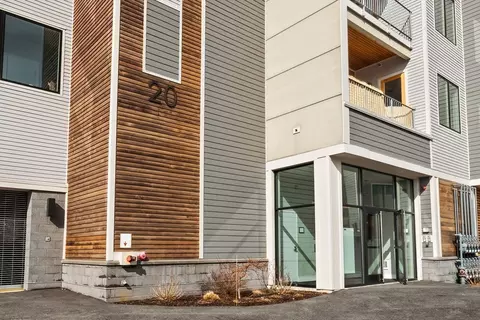 20 Taft Hill Park #9, Boston, MA 02131