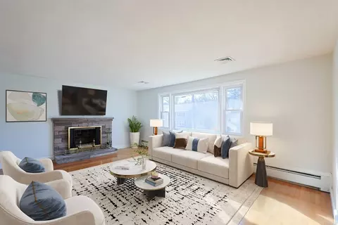 18 Manning Rd, Dedham, MA 02026 photo 4