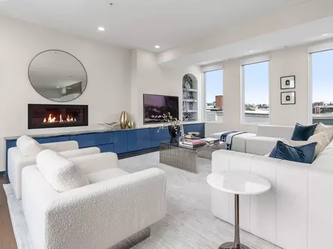14 I St #9, Boston, MA 02127