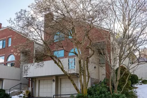 571 Boylston St #571, Brookline, MA 02445