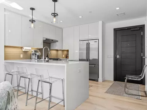 32 Traveler St #505, Boston, MA 02118