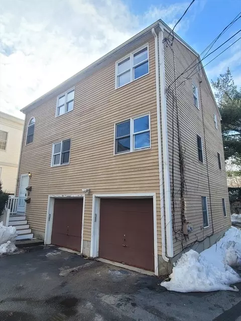 16 Orchard #A, Waltham, MA 02452