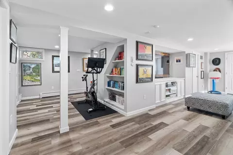 21 Oakvale Rd, Framingham, MA 01701 photo 23