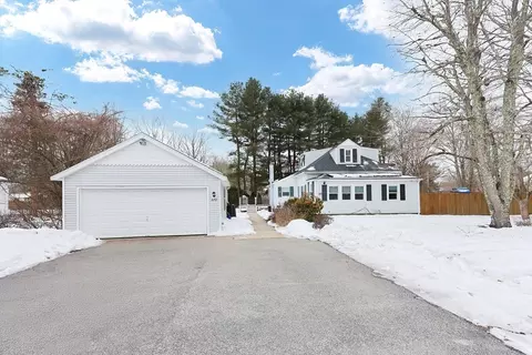 620 Randolph St, Abington, MA 02351
