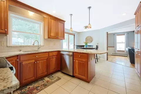 1 Walnut Hill Rd, Millis, MA 02054 photo 12