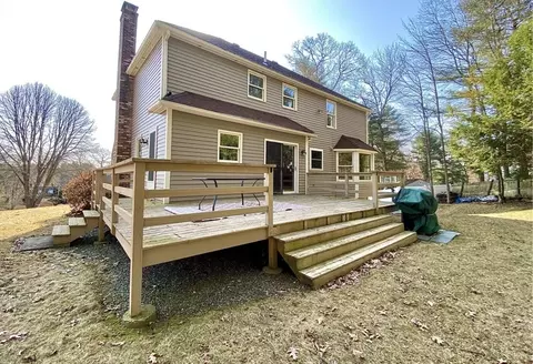 1 Walnut Hill Rd, Millis, MA 02054 photo 3