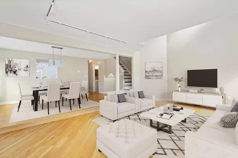 310 Erin Rd #310, Stoughton, MA 02072