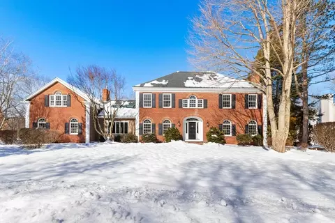 34 Solomon Pierce Rd, Lexington, MA 02420