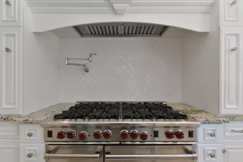 123 Schoolmaster Ln, Dedham, MA 02026 photo 23